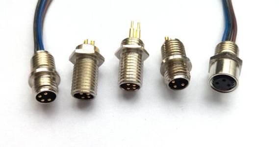 防水連接器接口要密封嗎？